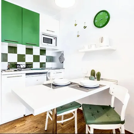 Apartment Charming In With Shared Pool - 35 Sqm